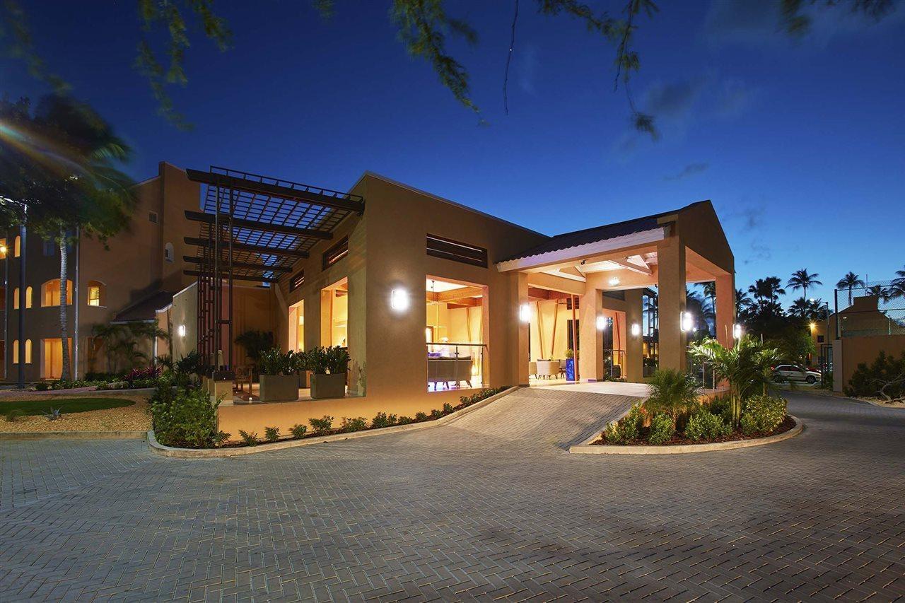 Divi Dutch Village Beach Resort Palm Beach Exterior foto